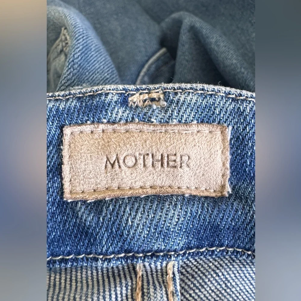 MOTHER Two-Tone Light to Mid Blue Wide-Leg Jeans - Picture 8 of 9